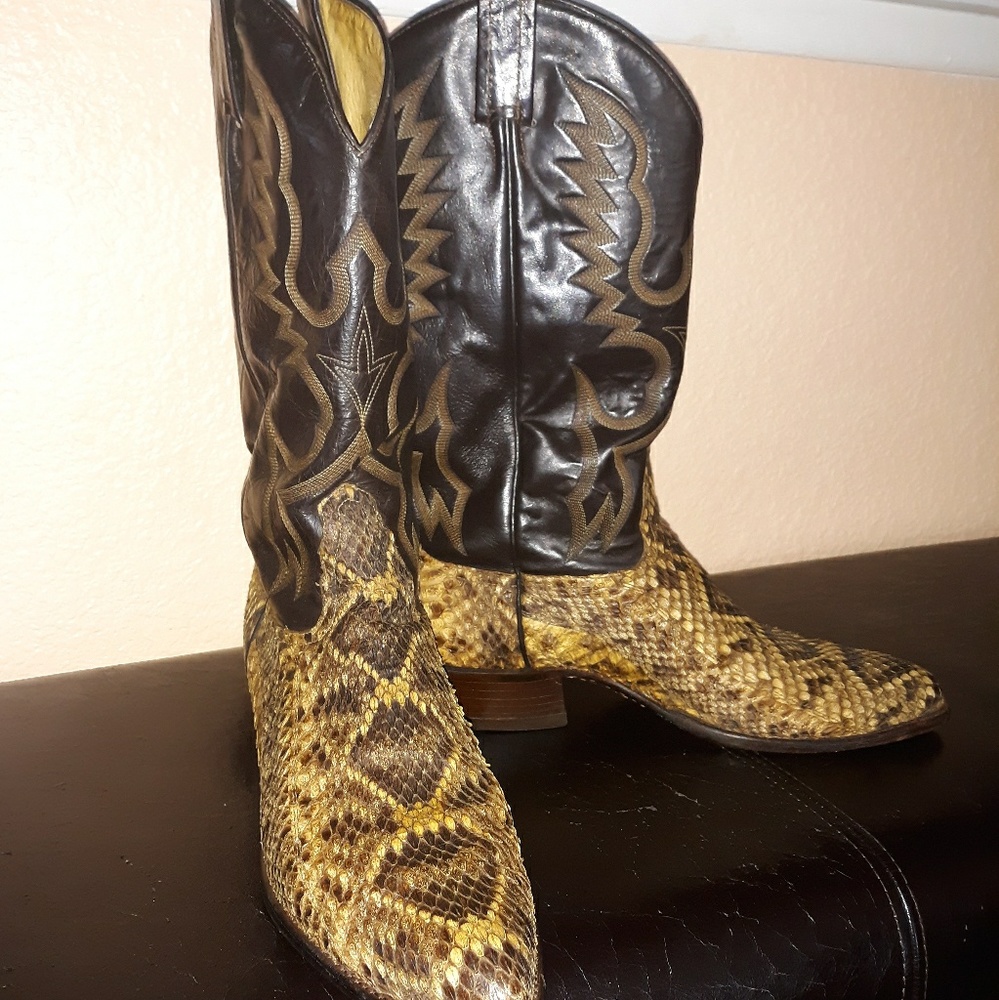 Vintage cowboy boots